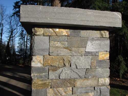 K2 Natural Ledge stone veneer on driveway posts - Vancouver Island BC
